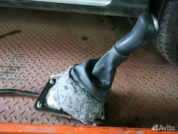 Кулиса МКПП Рено Логан