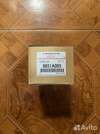 Датчик положения кузова 8651A065 Mitsubishi