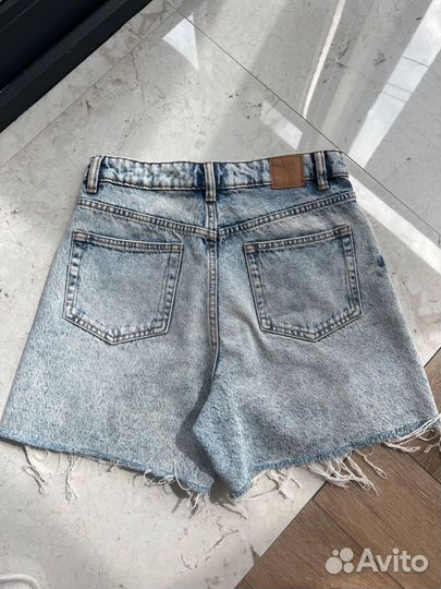 Шорты женские джинсовые Zara