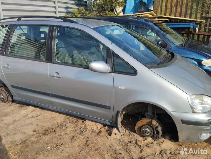 Замок двери Ford Galaxy (1995-2006)