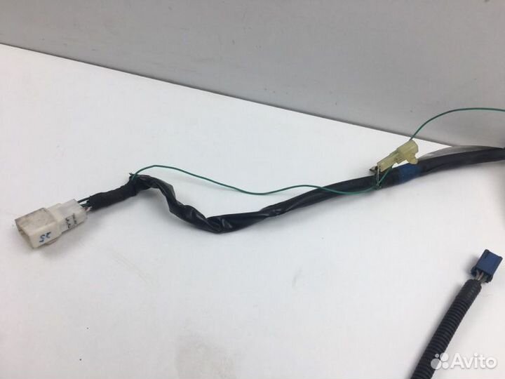 Проводка багажника Toyota Camry CV30 2CT 1993