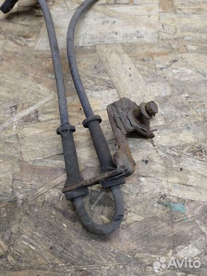 Датчик ABS Крайслер Вояджер караван 01-07г