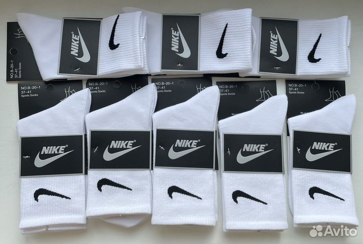 Носки Nike белые высокие