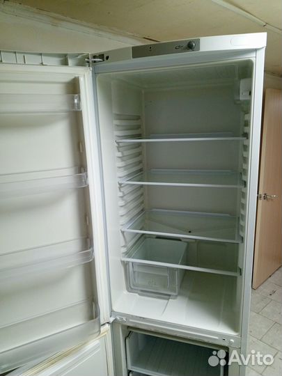 Холодильник hotpoint ariston