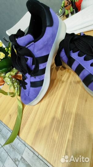 Кроссовки женские 40 размер