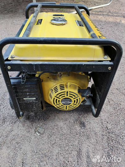 Бензиновый генератор бу