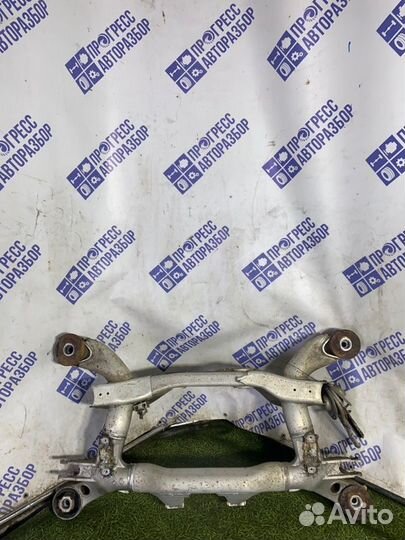 Подрамник задний Bmw 750I седан 4.8 N62B48B 2007