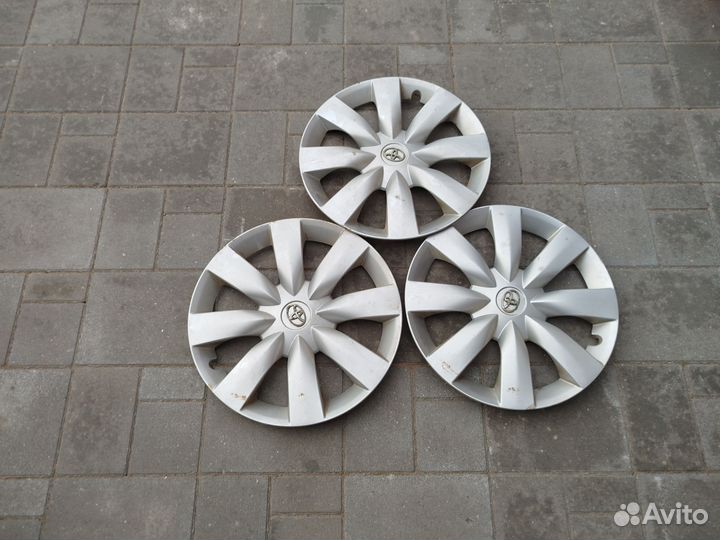 Колпаки на колеса r 16 toyota