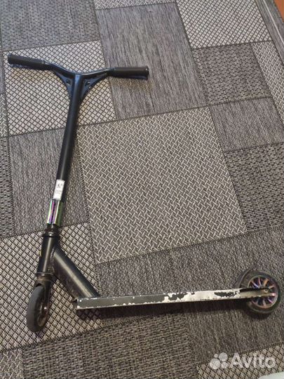 Трюковой самокат