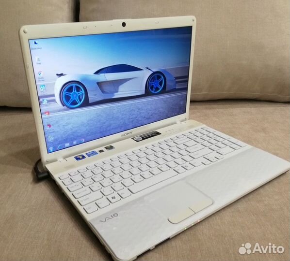 Ноутбук Sony vaio i3-2310m / Gt 410m / 4gb/ 320gb