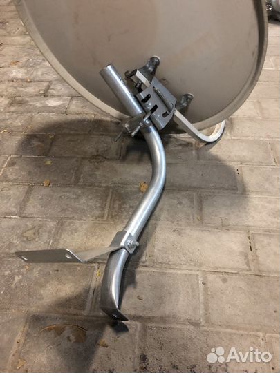 Спутниковая тарелка триколор нтв+ с креплениями