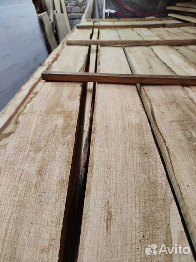 Сухая доска дуба