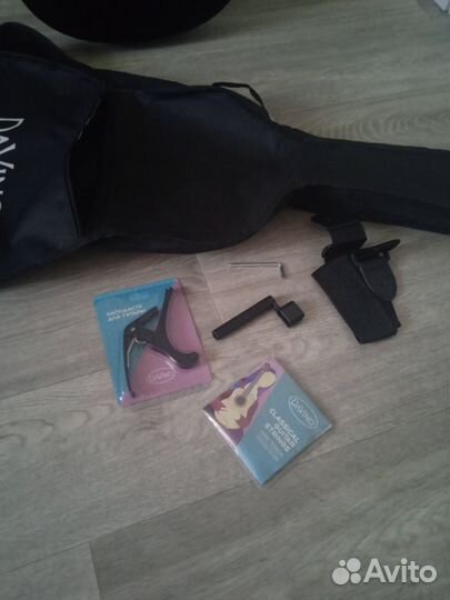 Акустическая гитара