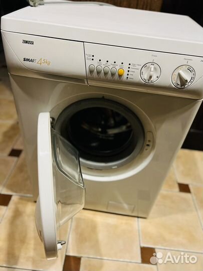 Стиральная машина zanussi