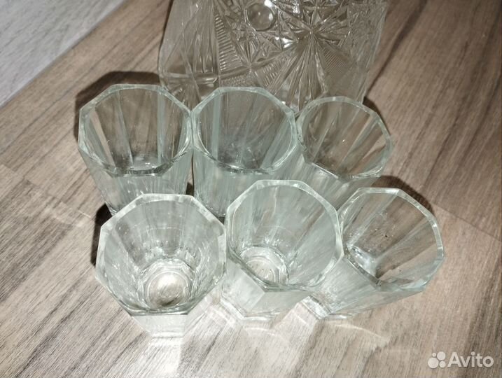 Штоф и стопки