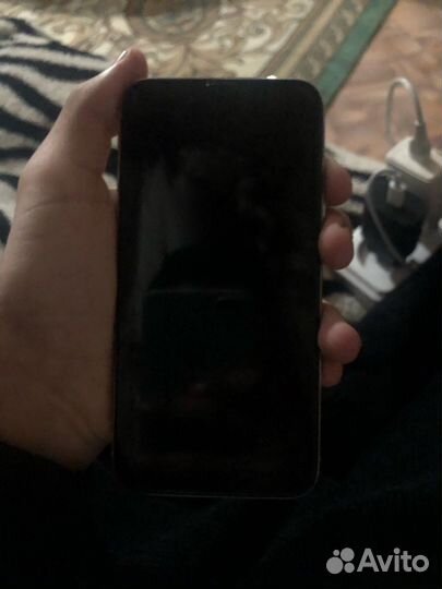 iPhone X, 64 ГБ