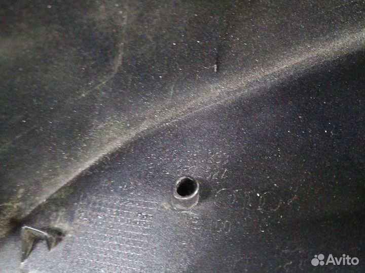 Корпус зеркала Ауди 80A857527