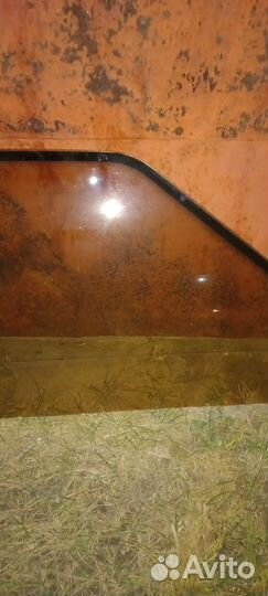 Зеркало заднего вида