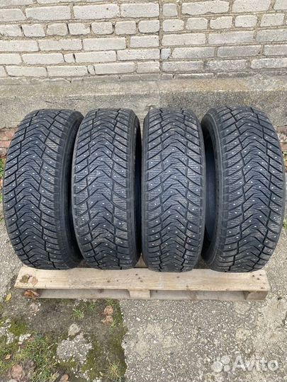 Yokohama Ice Guard IG65 225/60 R18