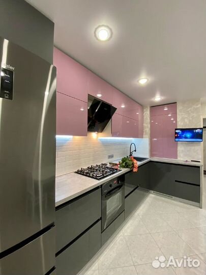 Кухня под потолок из мдф на заказ