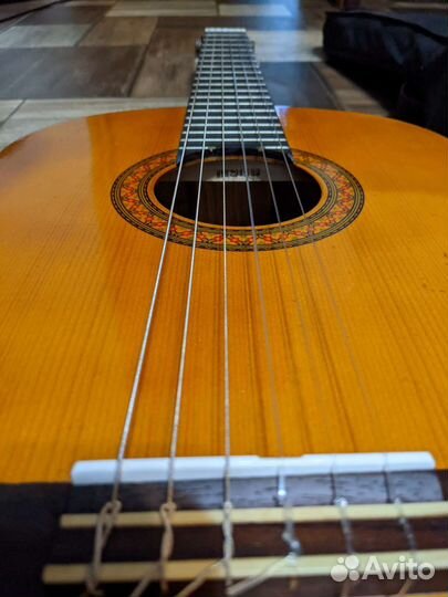 Гитара Yamaha C40