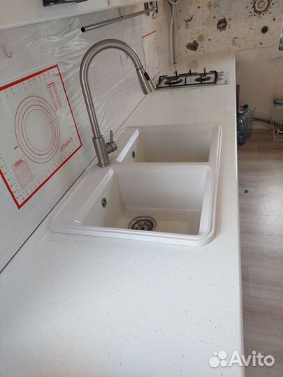 Столешница для кухни 3 метра+1метр