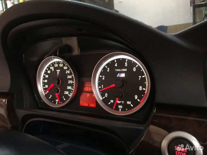 Приборная панель BMW M3