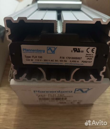 Нагреватель Pfannenberg FLH100