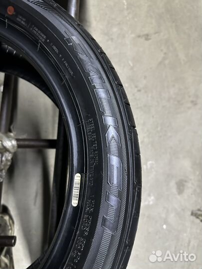 Falken Azenis FK-453CC 215/50 R18 92W