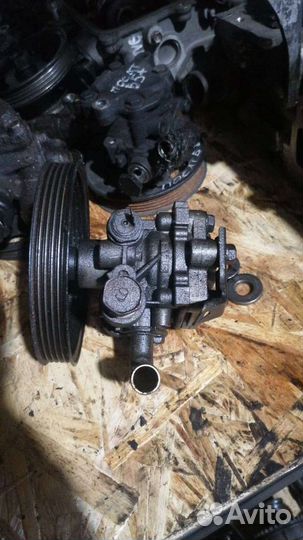 Насос гур Mitsubishi Lancer Cedia Мицубиси Лансе