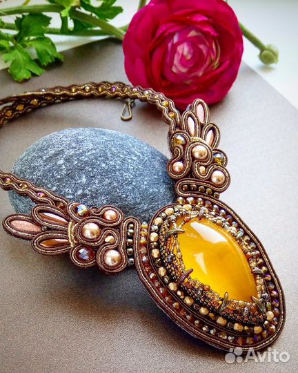 Сутажное колье 