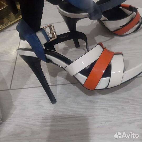 Босоножки