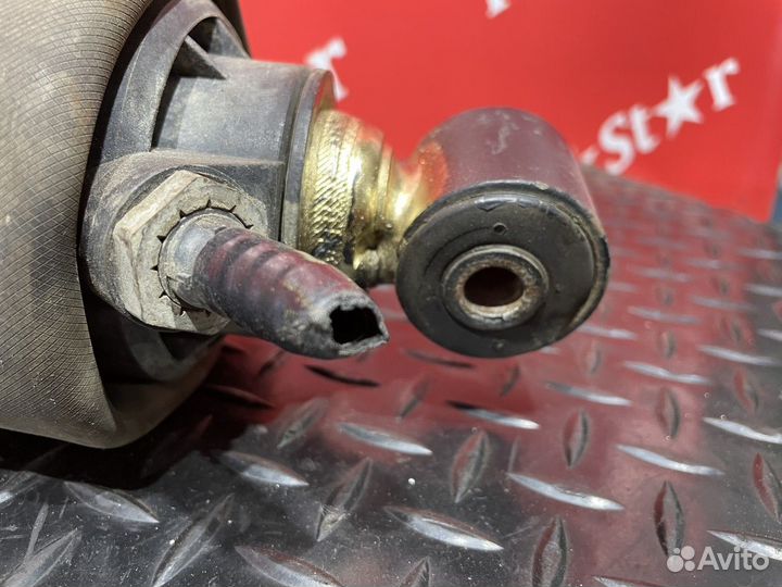 Подушка кабины передняя Daf XF106