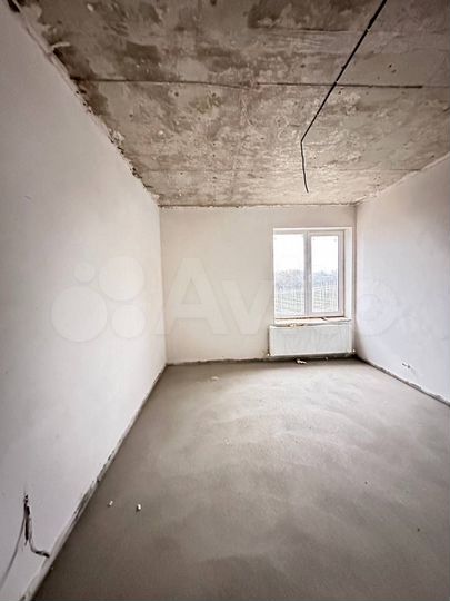 2-к. квартира, 77 м², 2/5 эт.