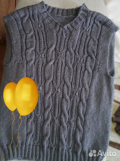 Жилеты безрукавки для школы