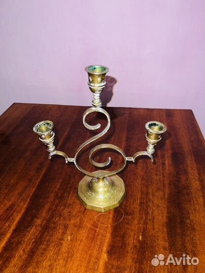 Подсвечник