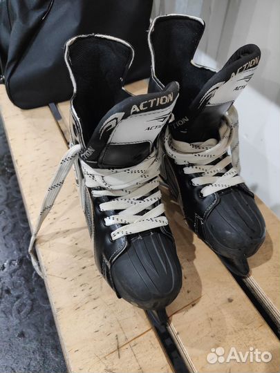 Коньки фигурные 40 размер