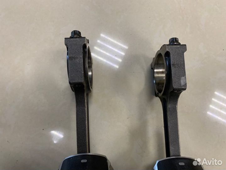 Поршень с шатуном Ford Mondeo 4