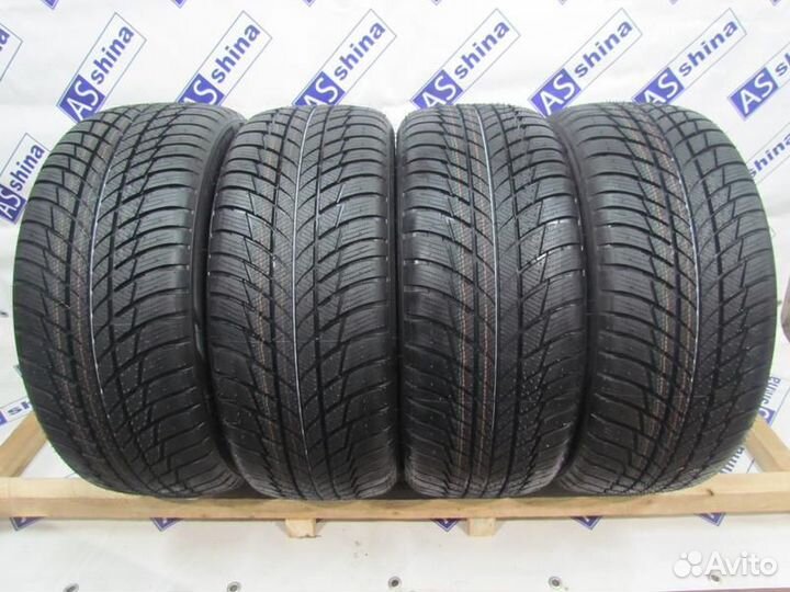 Bridgestone Blizzak LM-001 245/45 R19 102V