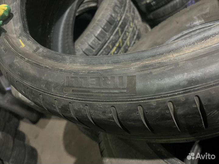 Pirelli P Zero PZ4 245/35 R20 95Y