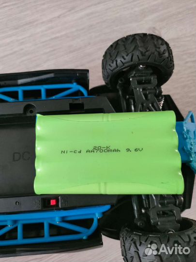 Машинка на пульте управления для ребенка