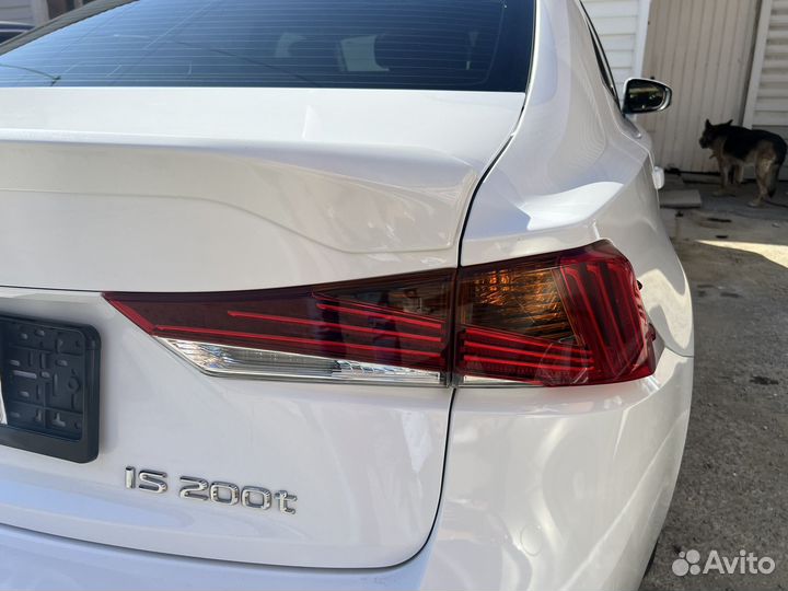 Фонари задние Lexus IS300 3 поколение рестайлинг