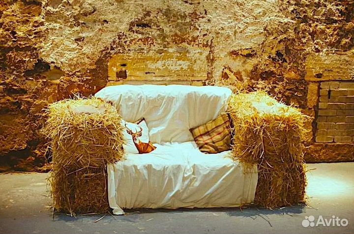 Солома в тюках в Чехове