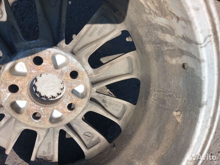 Литье на 15. 4шт. Субару оригинал. Отличные