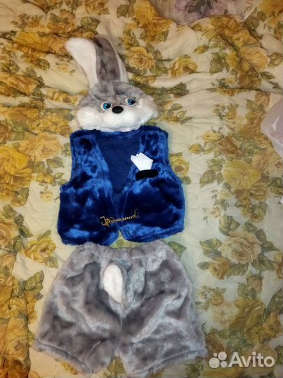 Разные костюмы продажа-прокат