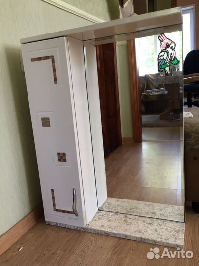 Шкаф в ванную