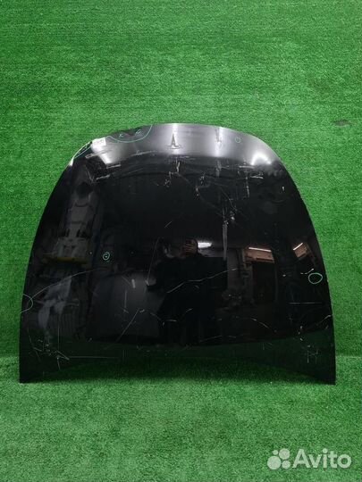 Капот Tesla Model Y