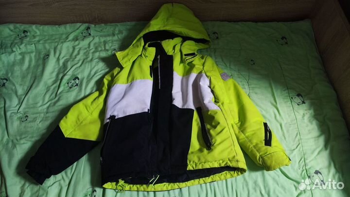 Зимняя куртка для мальчика 134 140