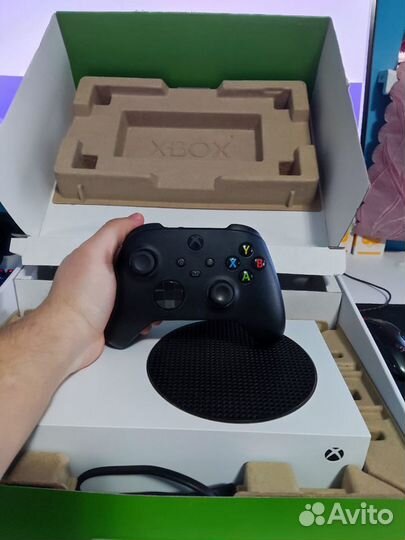 Xbox One s 512 гб