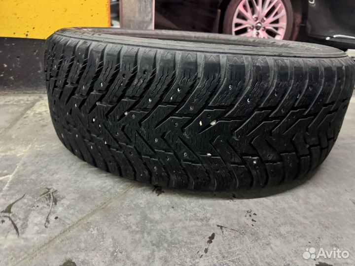 Nokian Tyres Hakkapeliitta 8 SUV 255/55 R20